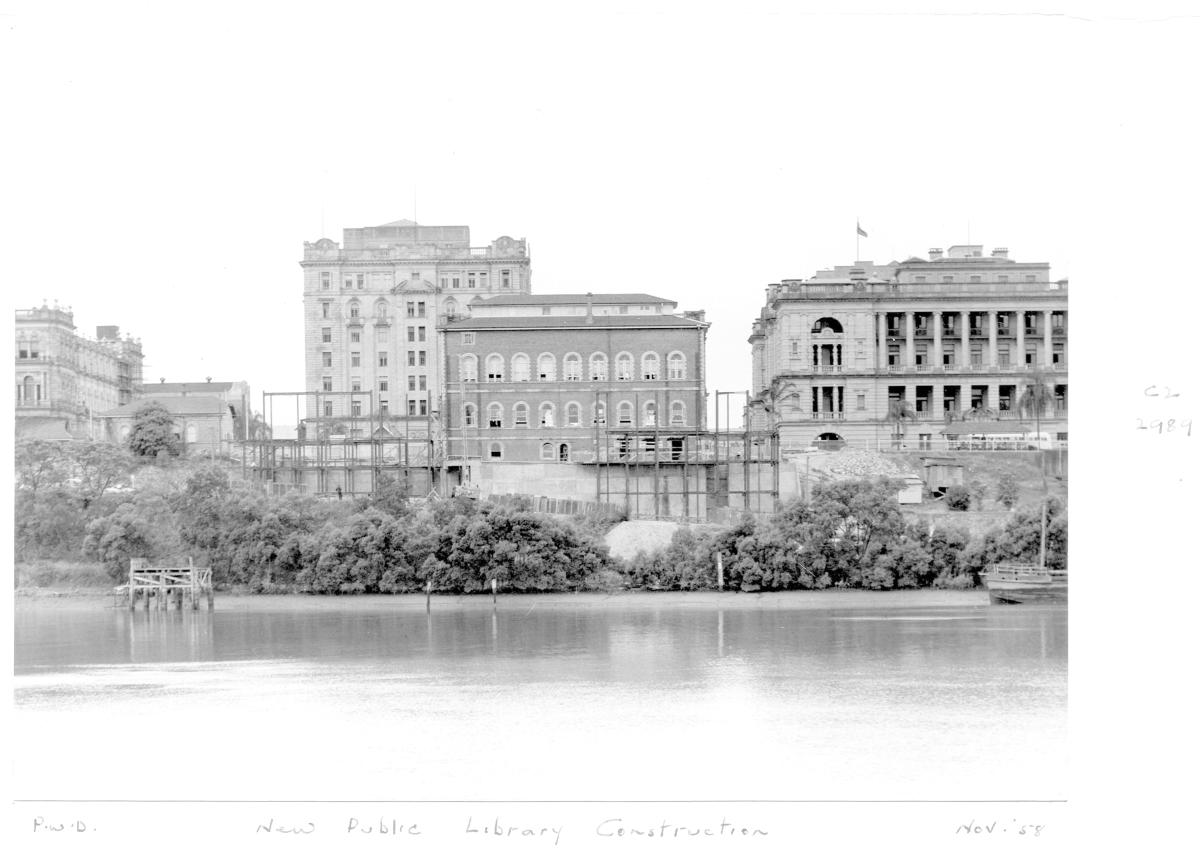 Construction of extensions to the State Library of Queensland on William St - Brisbane, November 1958, Brisbane City