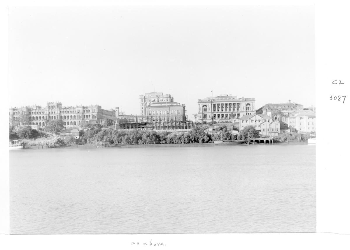 Construction of extensions to the State Library of Queensland on William St - Brisbane, March 1959, Brisbane City
