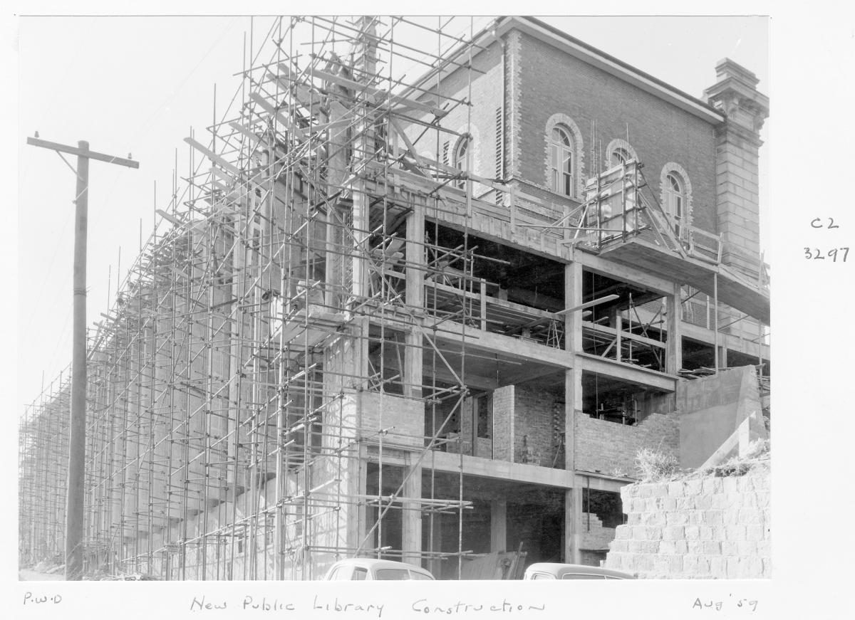 Construction of extensions to the State Library of Queensland on William St - Brisbane, August 1959, Brisbane City