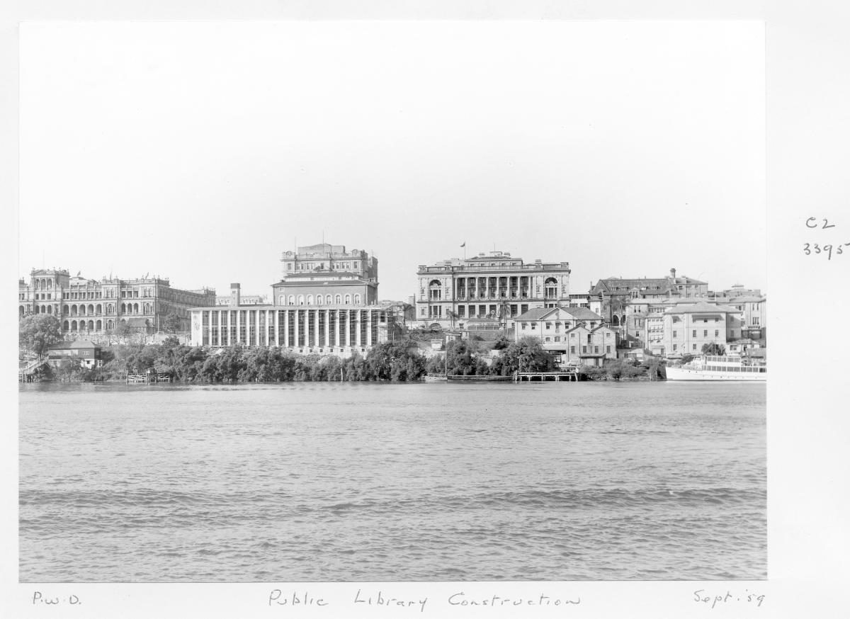 Construction of extensions to the State Library of Queensland on William St - Brisbane, September 1959, Brisbane City