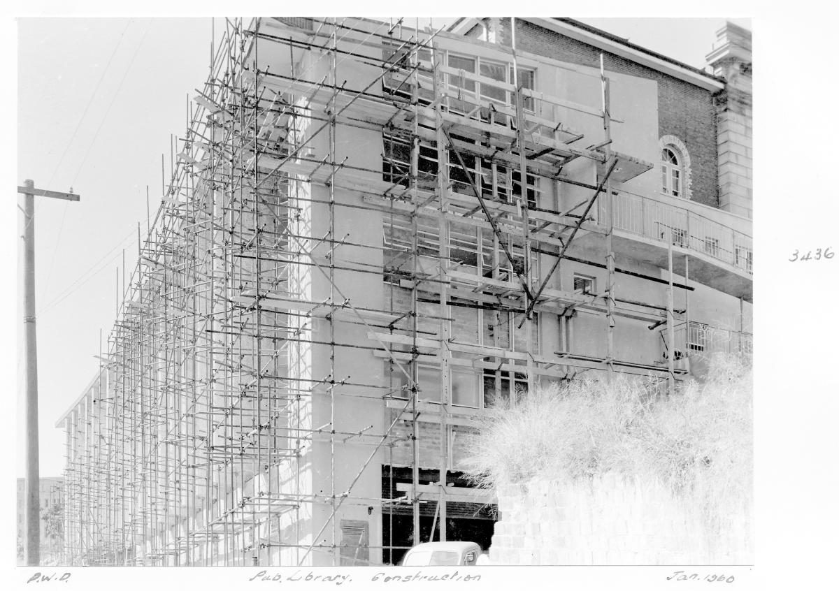 Construction of extensions to the State Library of Queensland on William St - Brisbane, December 1960, Brisbane City