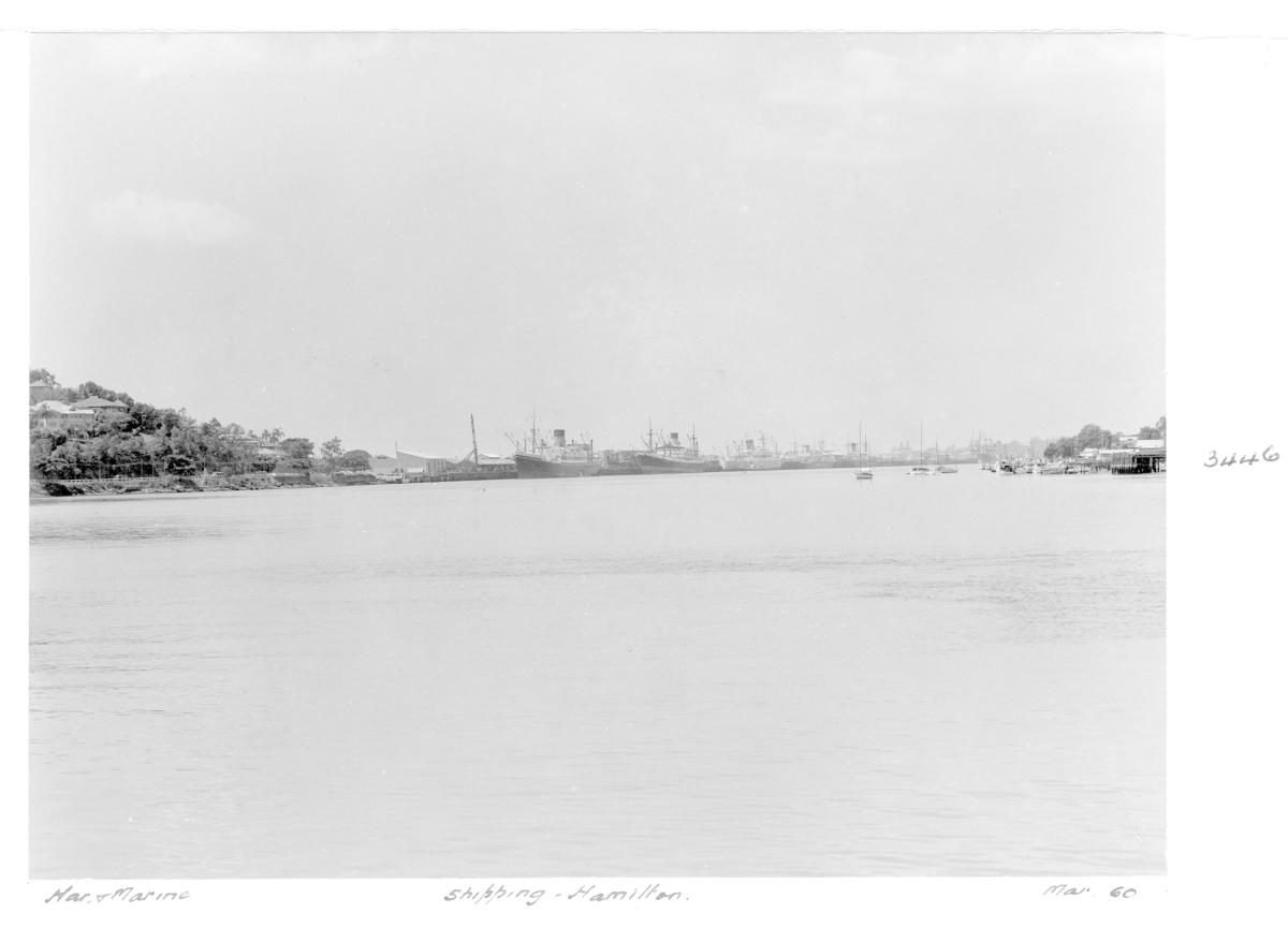 Shipping at Hamilton - Brisbane, March 1960