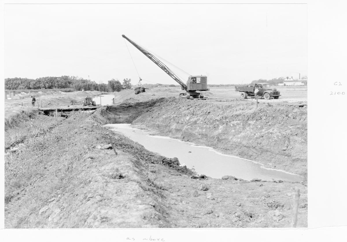 Hamilton lands excavations - Brisbane, 1956