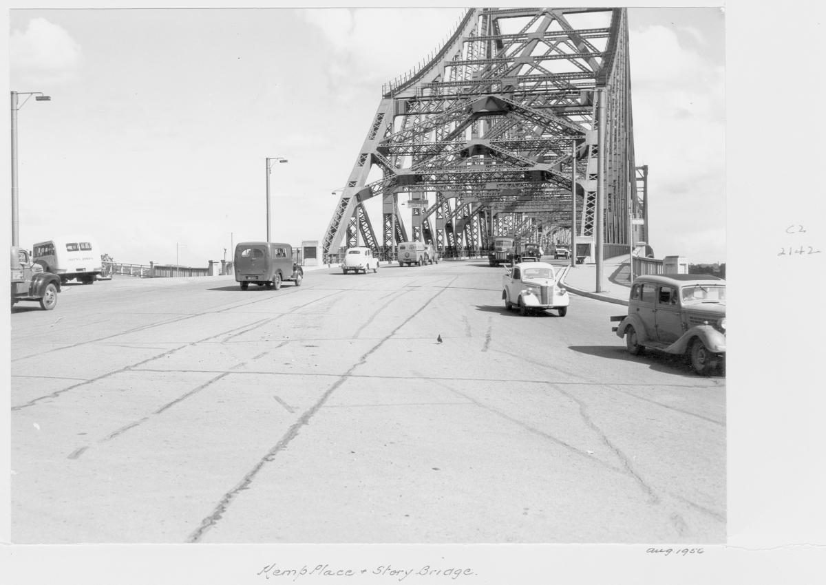 Kemp Place and Story Bridge - Brisbane, August 1956, Kangaroo Point