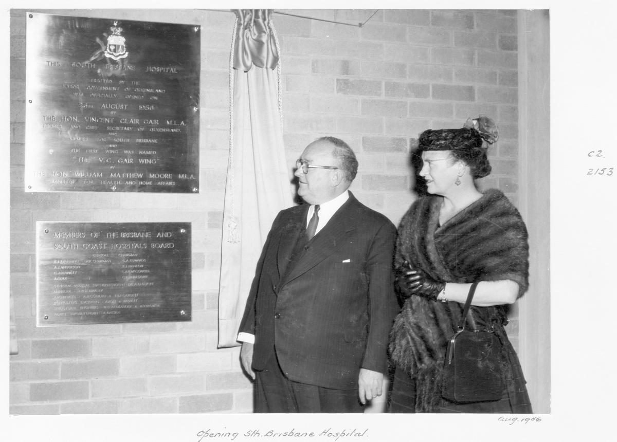 The Premier of Queensland, the Hon Vincent Clair Gair and Mrs Gair at the opening of the South Brisbane Hospital - Brisbane, August 1956