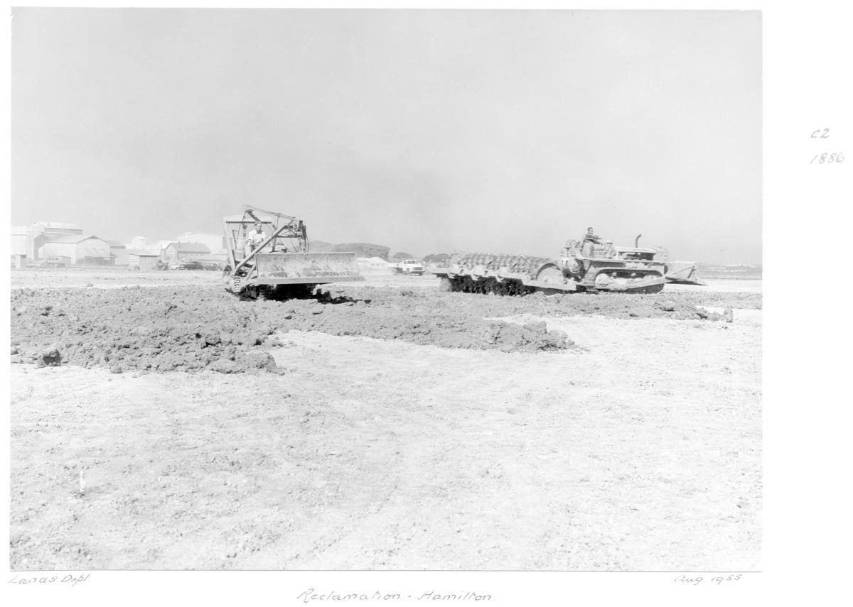 Land reclamation, Hamilton - Brisbane, August 1955