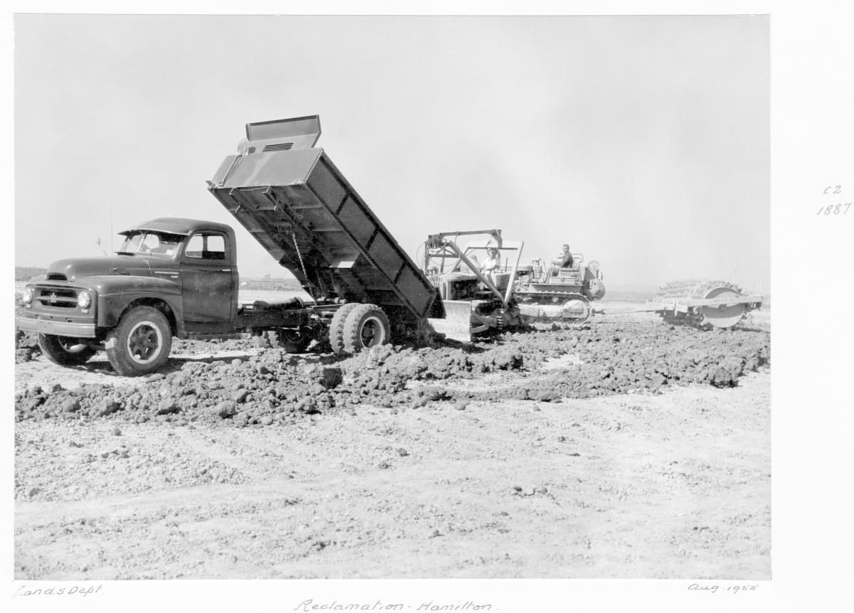 Land reclamation, Hamilton - Brisbane, August 1955