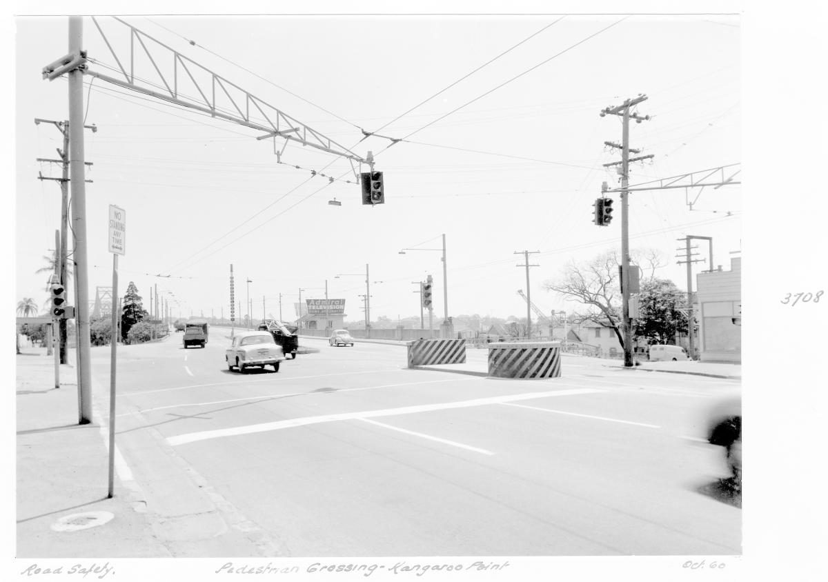 Pedestrian crossing at Kangaroo Point - Brisbane, October 1960