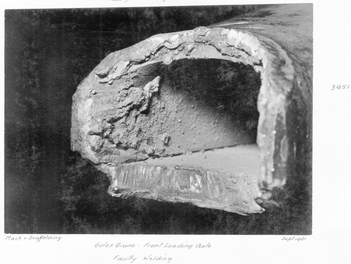 Faulty welding on front leading axle of Coles crane - Brisbane, September 1961