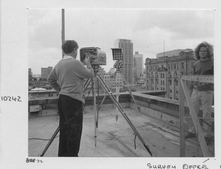 Survey Office (Annual Report) measuring with geodimeter MK8 and reflectors - Brisbane, September 1972