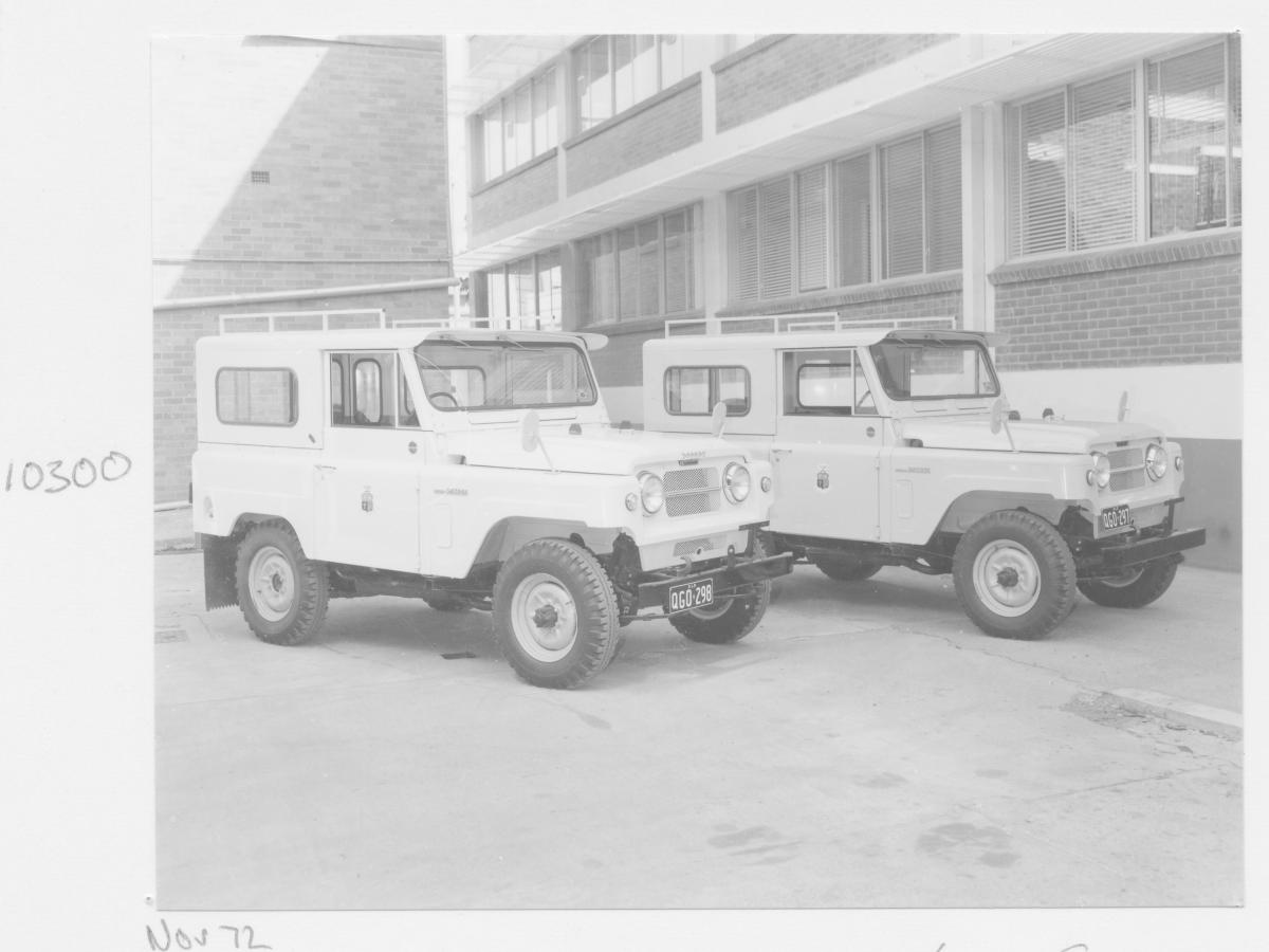 Survey Office Nissan vehicles for field work - Brisbane, November 1972