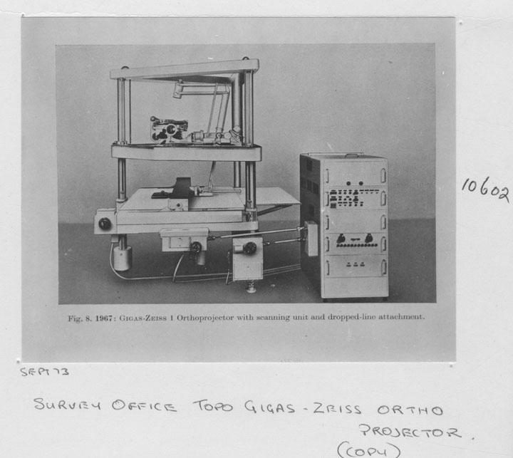 Survey Office's Topo Gigas-Zeiss ortho projector (copy) - Brisbane, September 1973