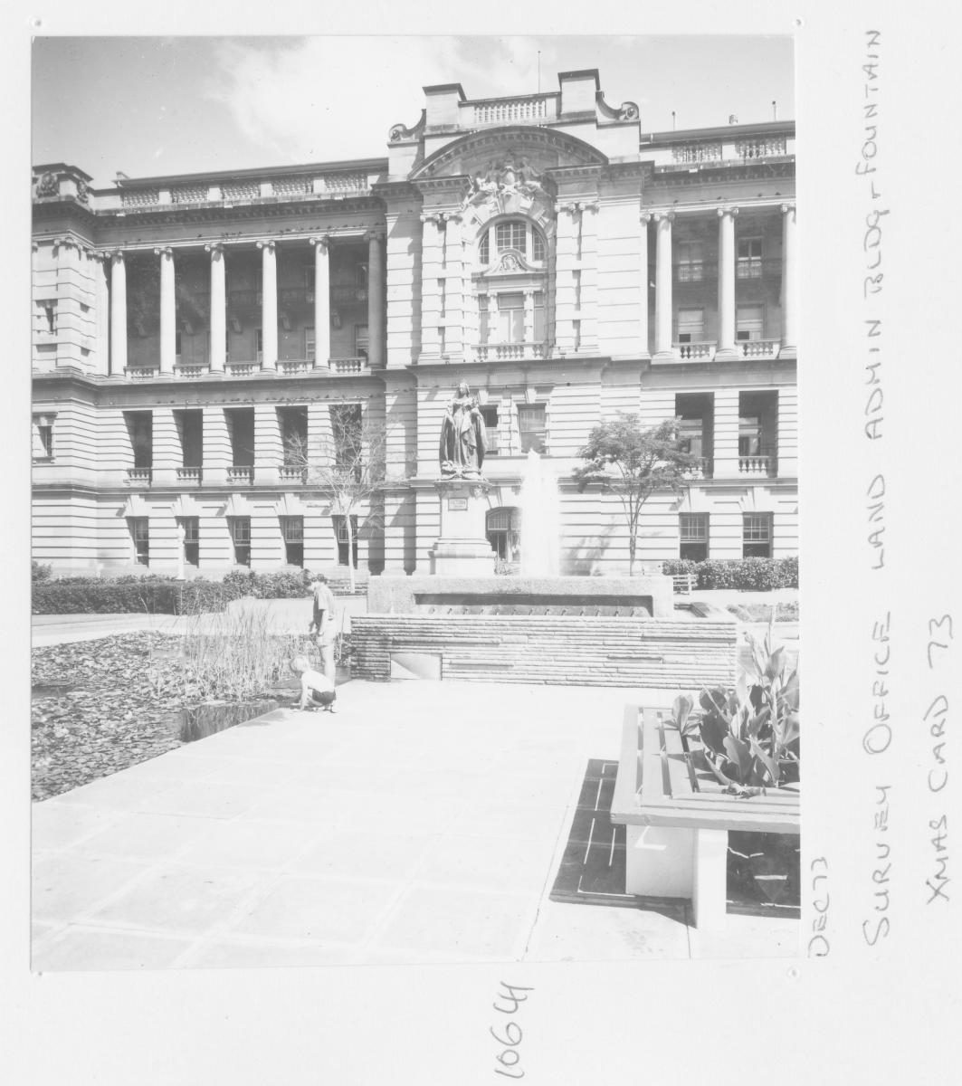 Land Administration building and view of fountain (Christmas card) - Brisbane, December 1973, Brisbane City