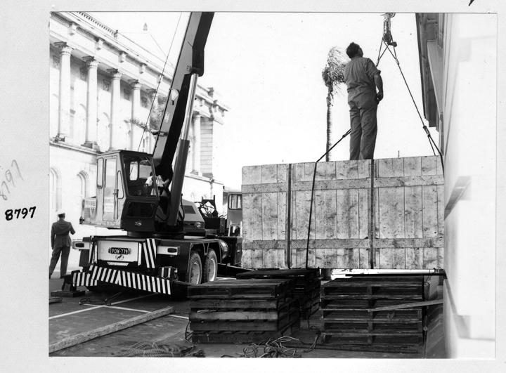 Camera rear section being unloaded, William Street, Brisbane, April 1970, Brisbane City