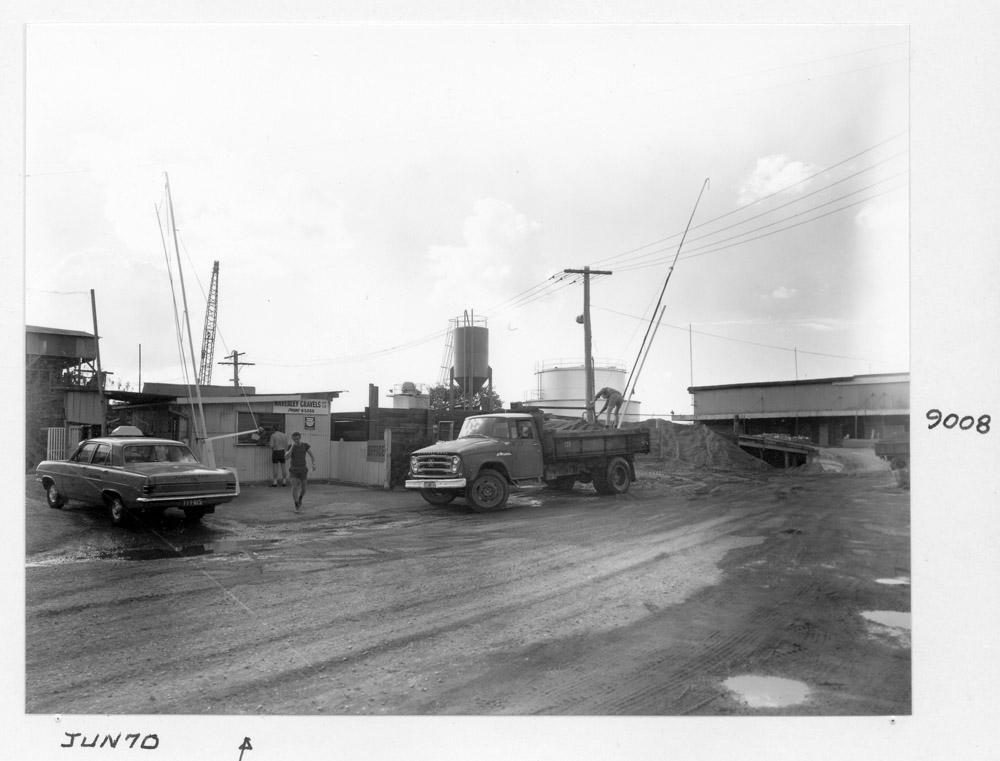 Wm Collin & Sons gravel yards, Waverly St, South Brisbane, June 1970