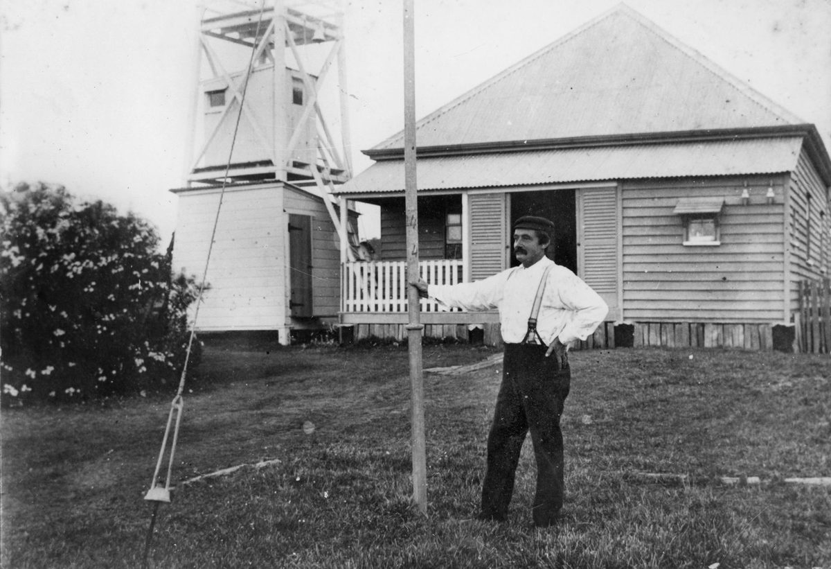 Pilot Station house at Bulwer, Moreton Island, 1908