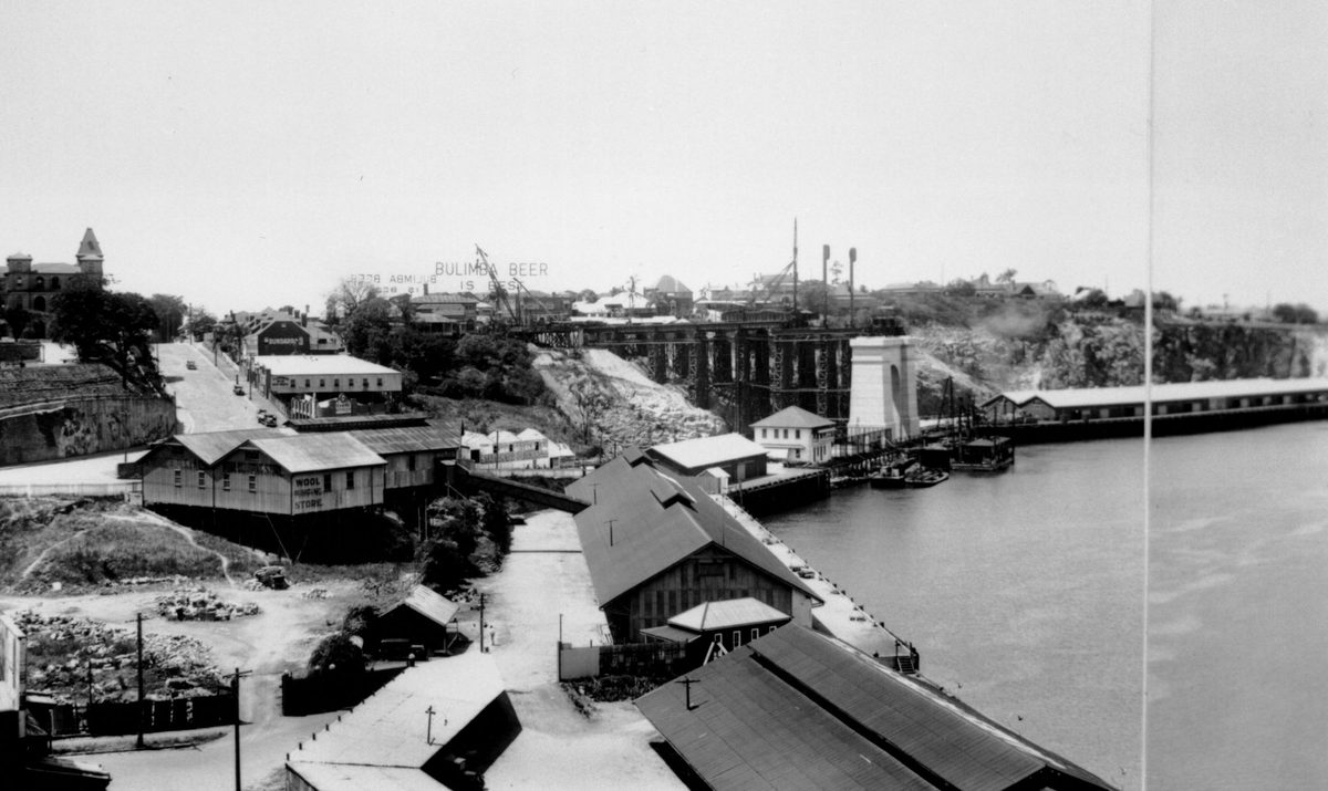 Story Bridge during construction, Brisbane, 1937, Kangaroo Point