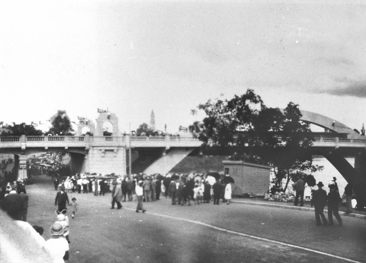 Official opening of the William Jolly Bridge, Brisbane, 1932, Brisbane City (1930)