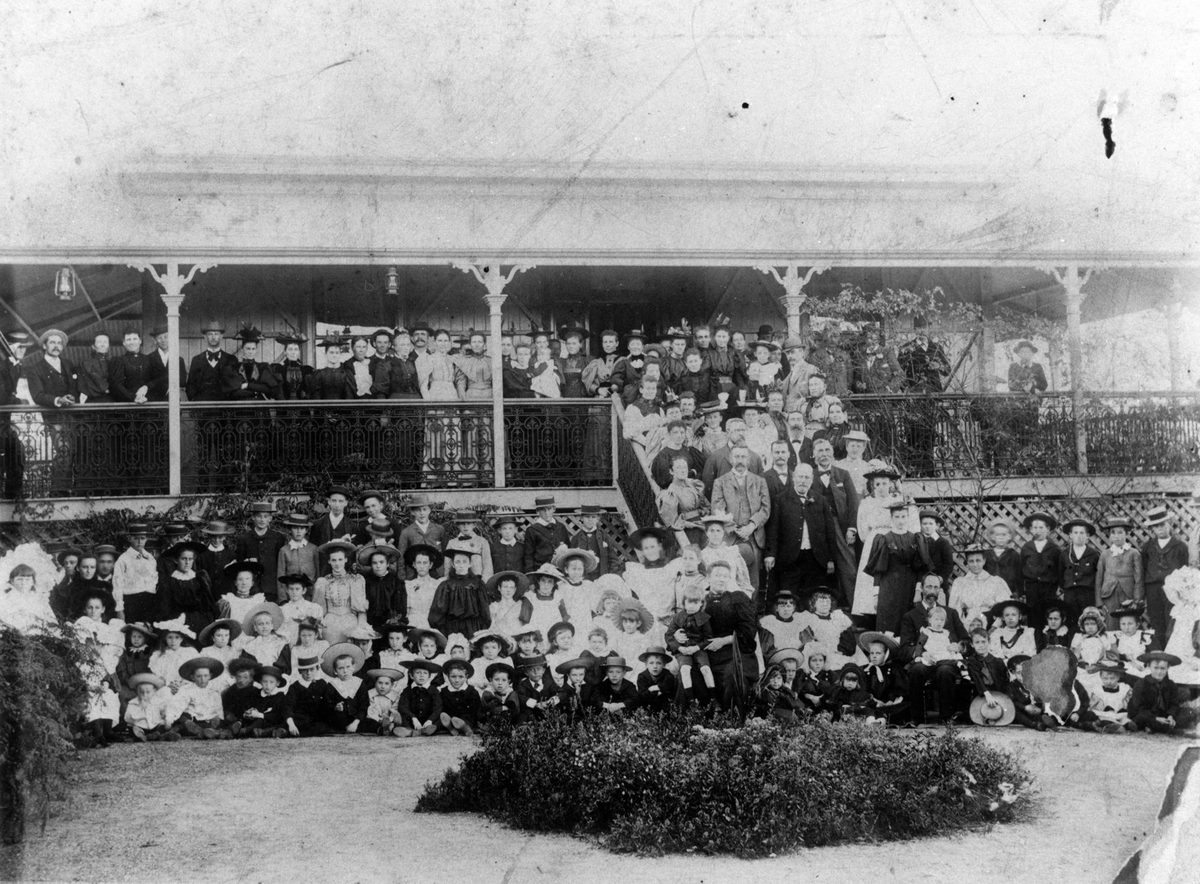 Large party at James Fergusons's residence 'Abbotsford' at Enoggera, Brisbane, Queensland, 1896