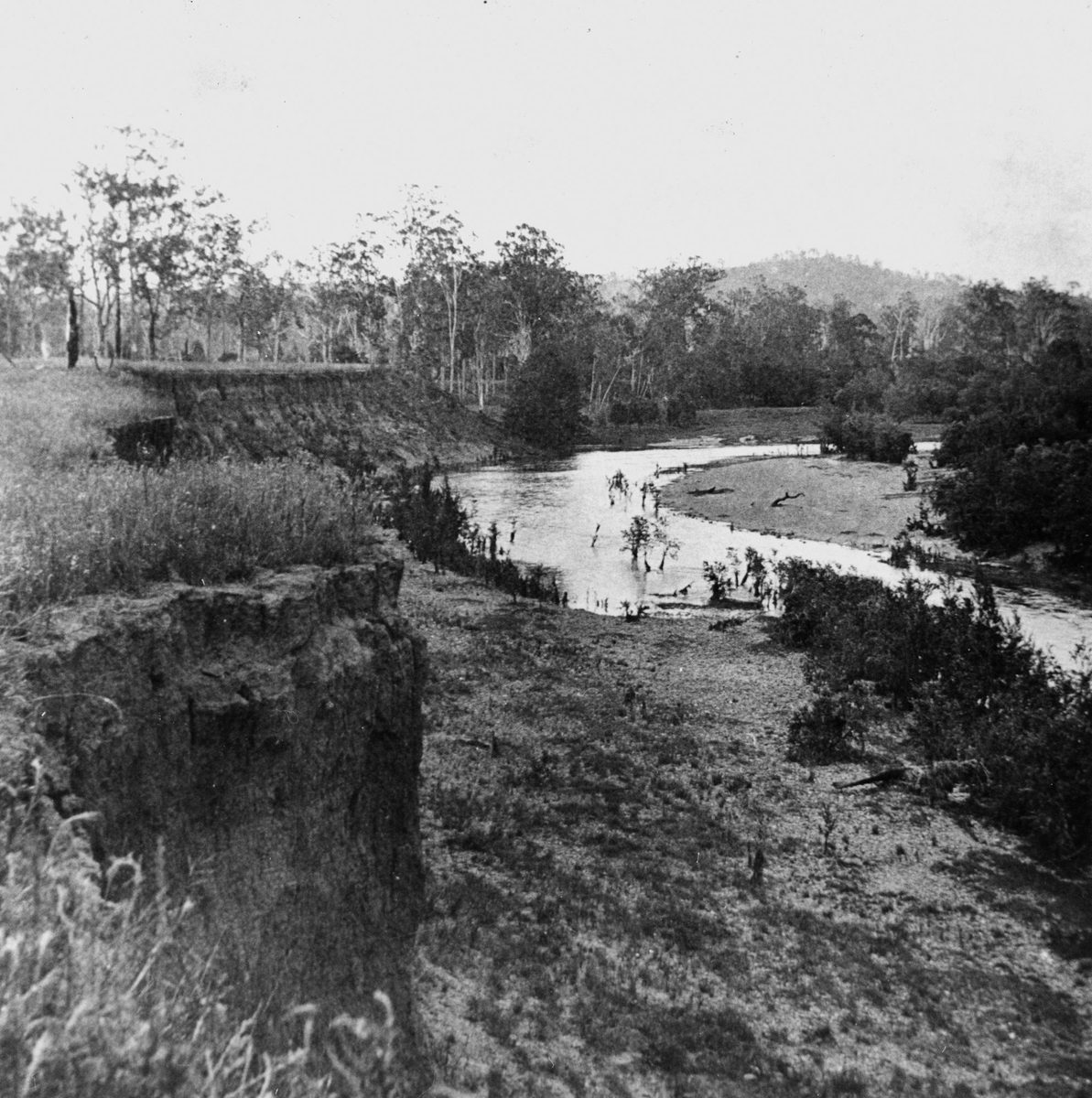 Cliffs on the Upper Brisbane River below Northbrook, Queensland, 1916, Brisbane Valley