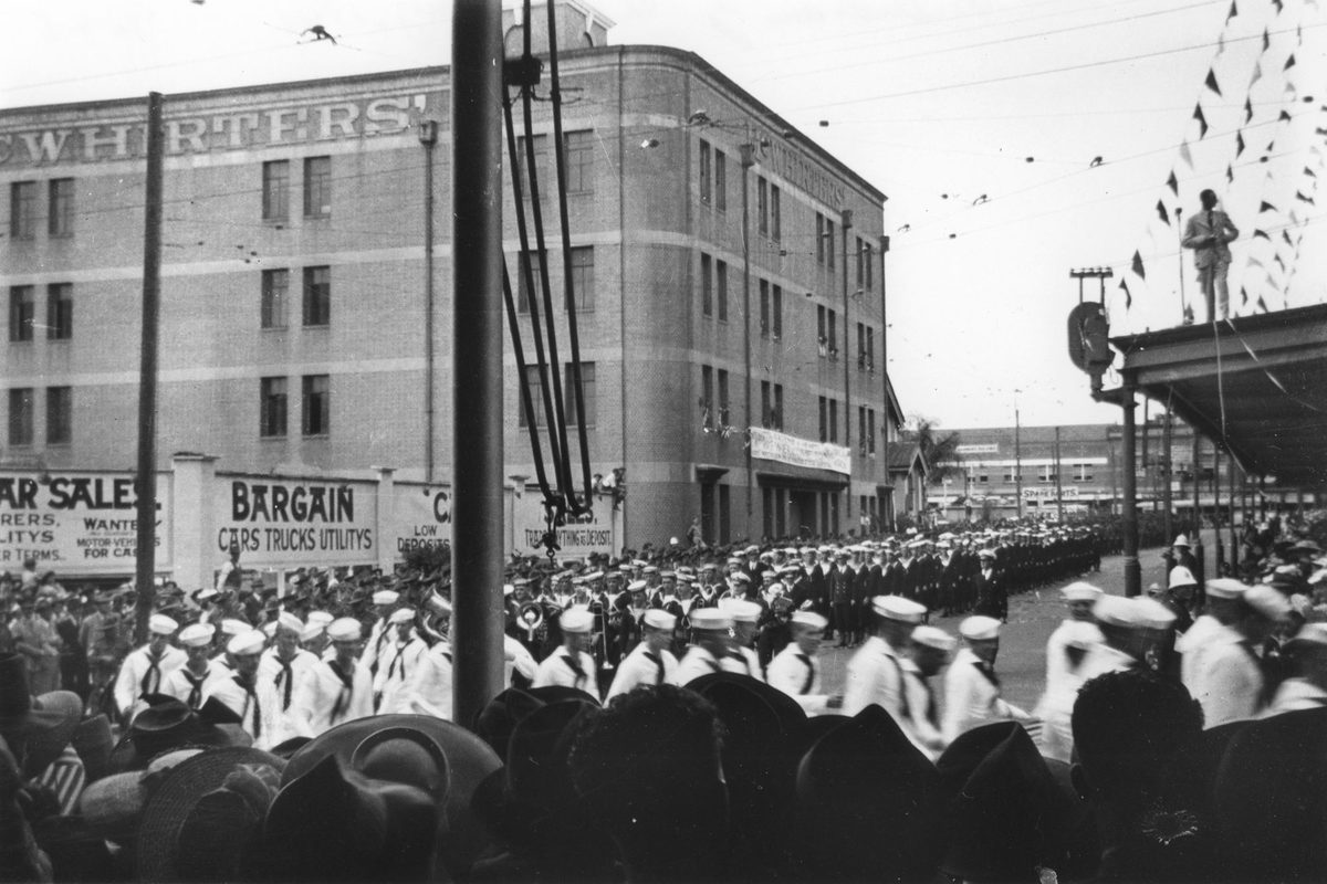 Sailors of the U.S. Navy on parade in Brisbane during a goodwill visit, 1941, Fortitude Valley