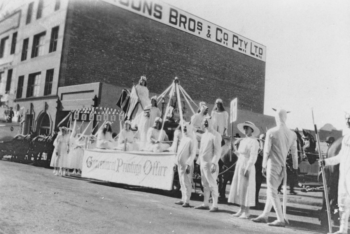 Float for the Government Printing Office on Peace Celebration Day, Brisbane, 1919, Brisbane City