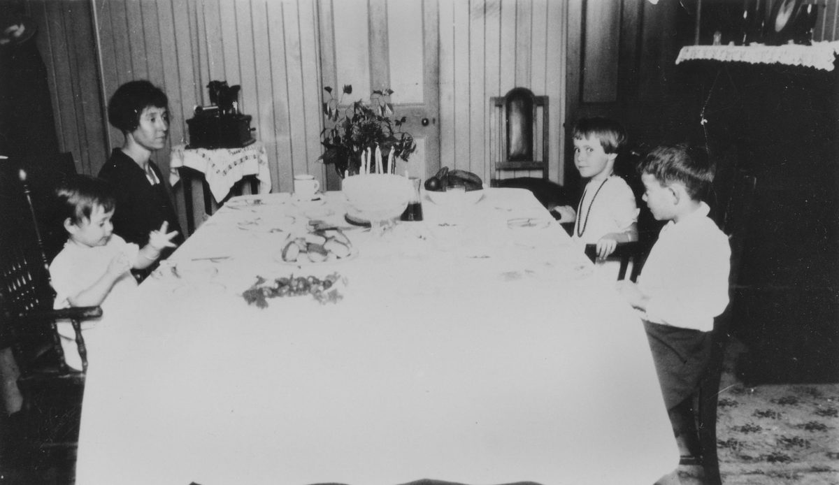 Little girl's birthday tea, Shorncliffe, 1930