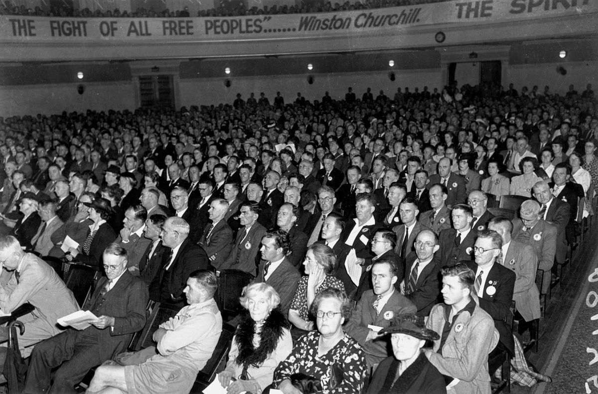 City Hall filled for Soviet Aid meeting, Brisbane, October 1941, Brisbane City