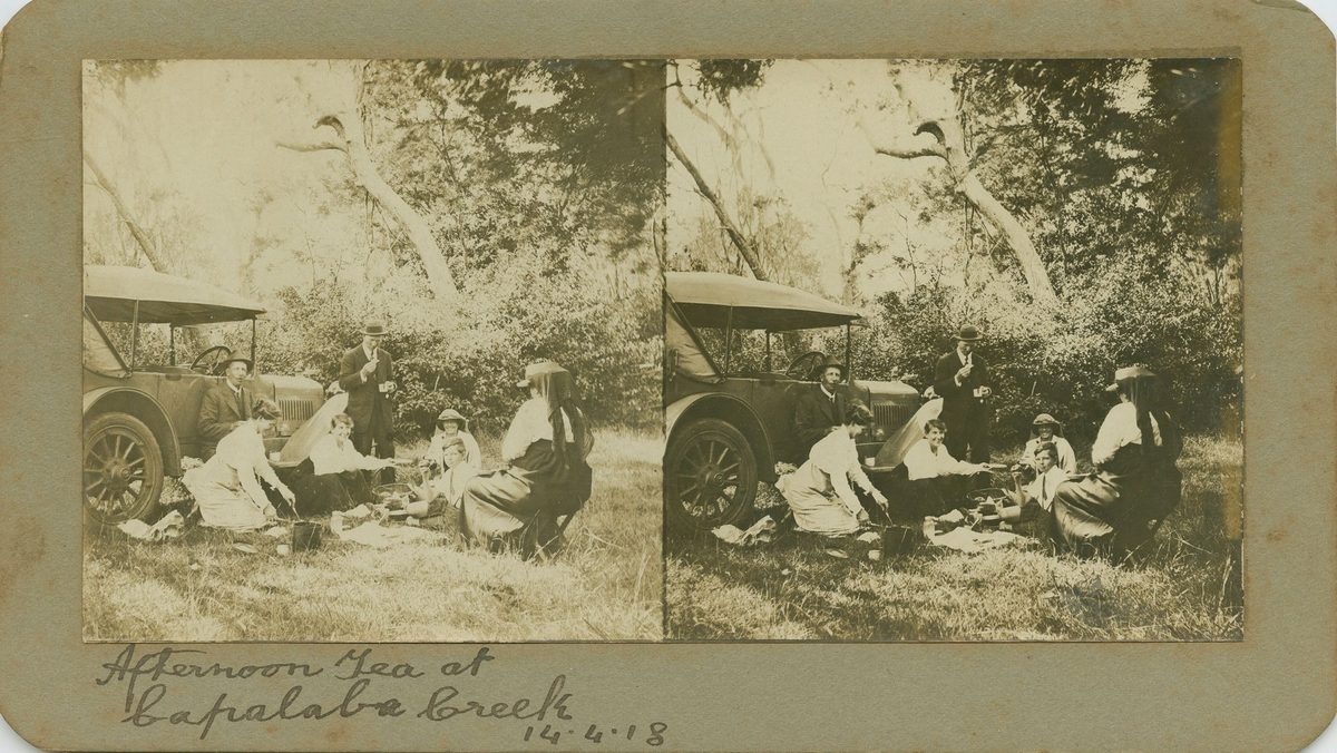 Afternoon tea at Capalaba Creek, Capalaba, 1918