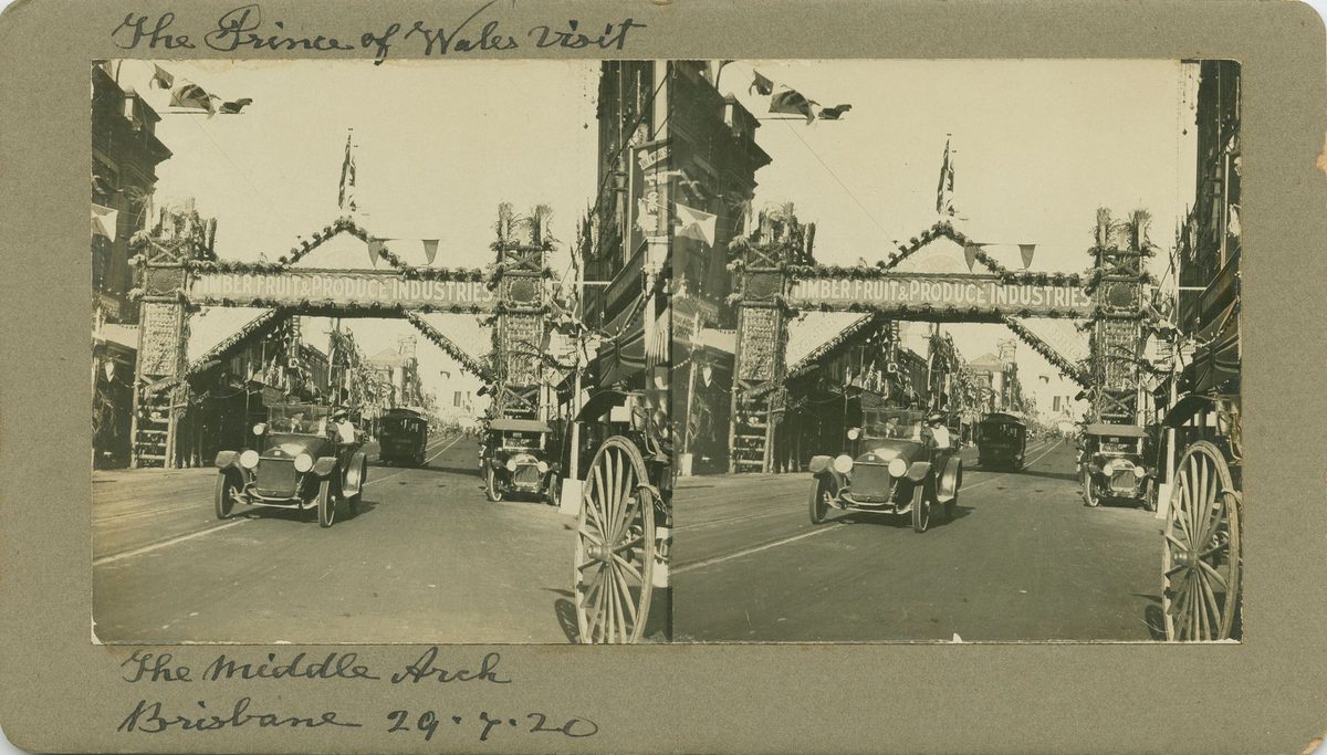 Ceremonial arch, known as the Middle Arch, erected in Queen Street, Brisbane, 1920, Brisbane City