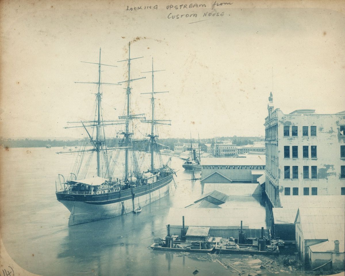 Looking upstream from the Customs House during the floods, Brisbane, 1893