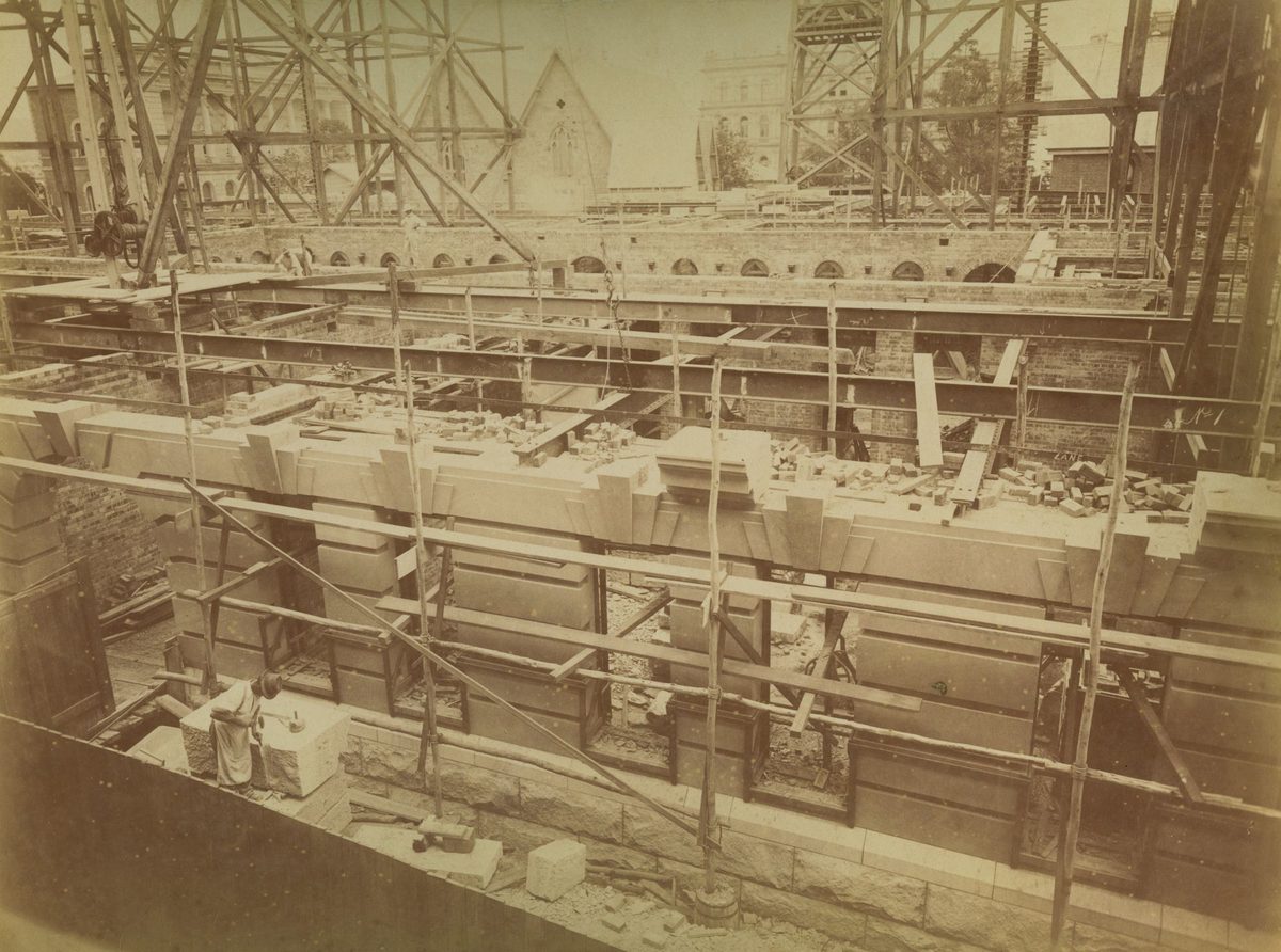 Early construction of the new Lands and Survey Offices, Brisbane (1902)