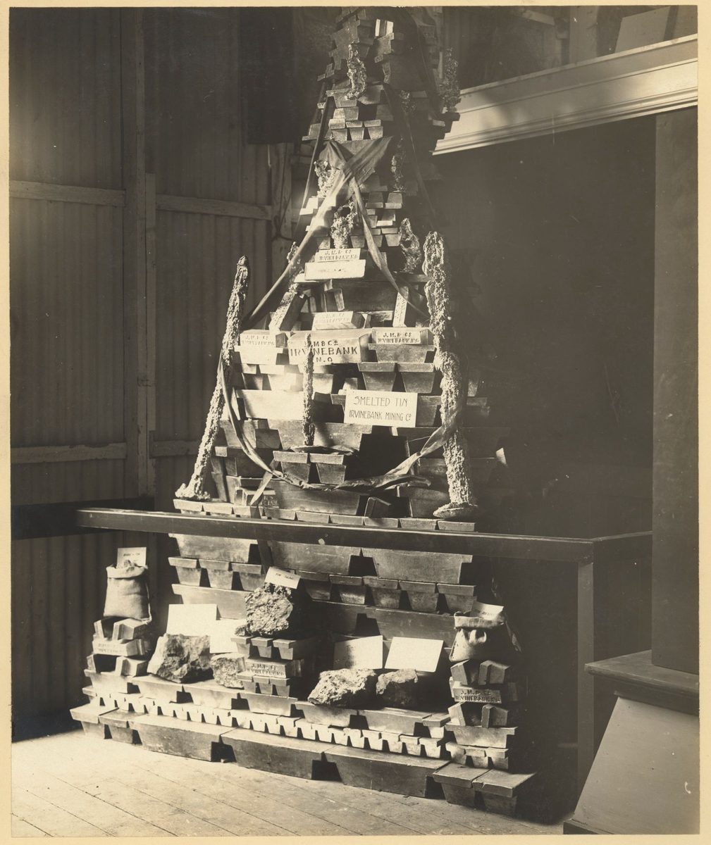 Tower of tin ingots exhibited by Irvinebank Mining Company, Brisbane (1909)