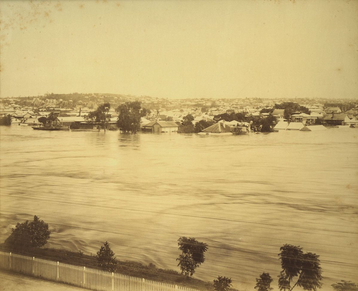 Brisbane River in flood, looking towards South Brisbane, 1893