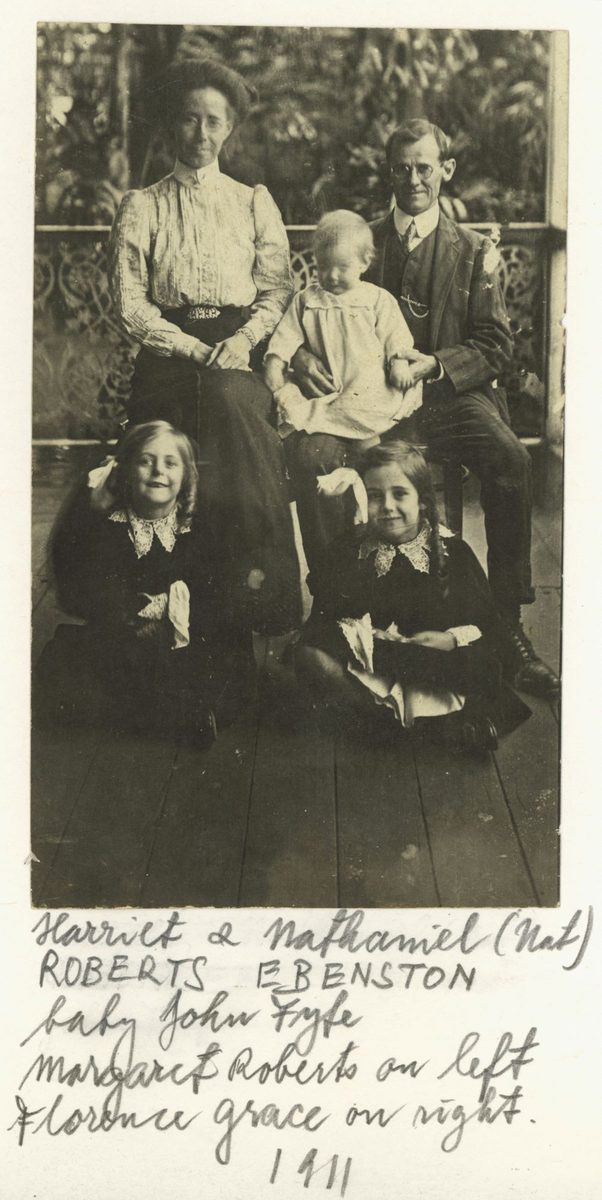 Nathanial Ebenston and family, Brisbane (1911)