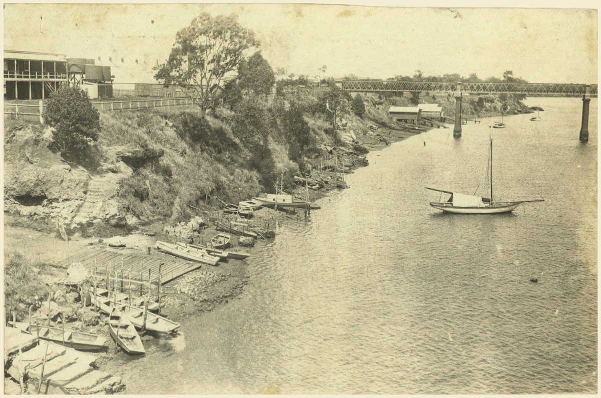 Yachts and other craft on the Brisbane River (1922)