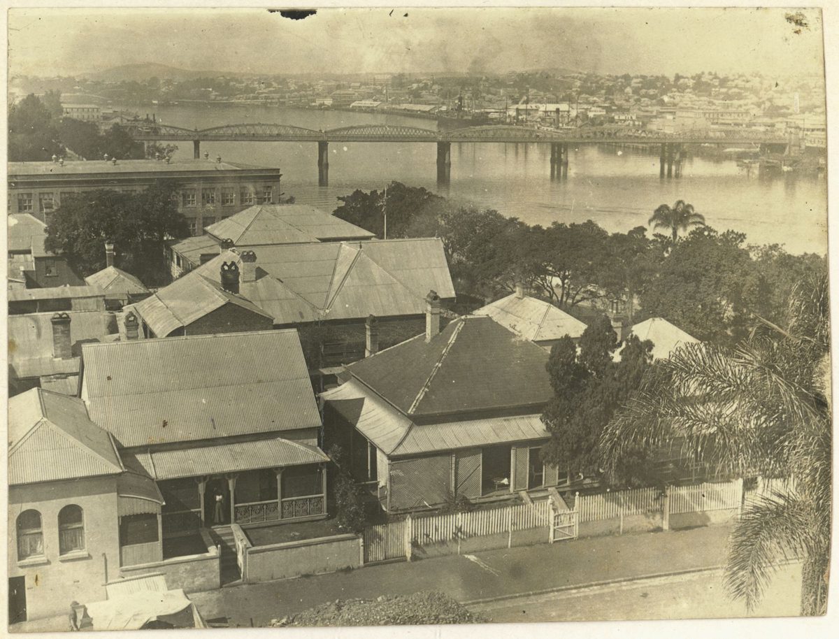 View of the Brisbane River from Tank Street looking to South Brisbane near the Victoria Bridge (1922)