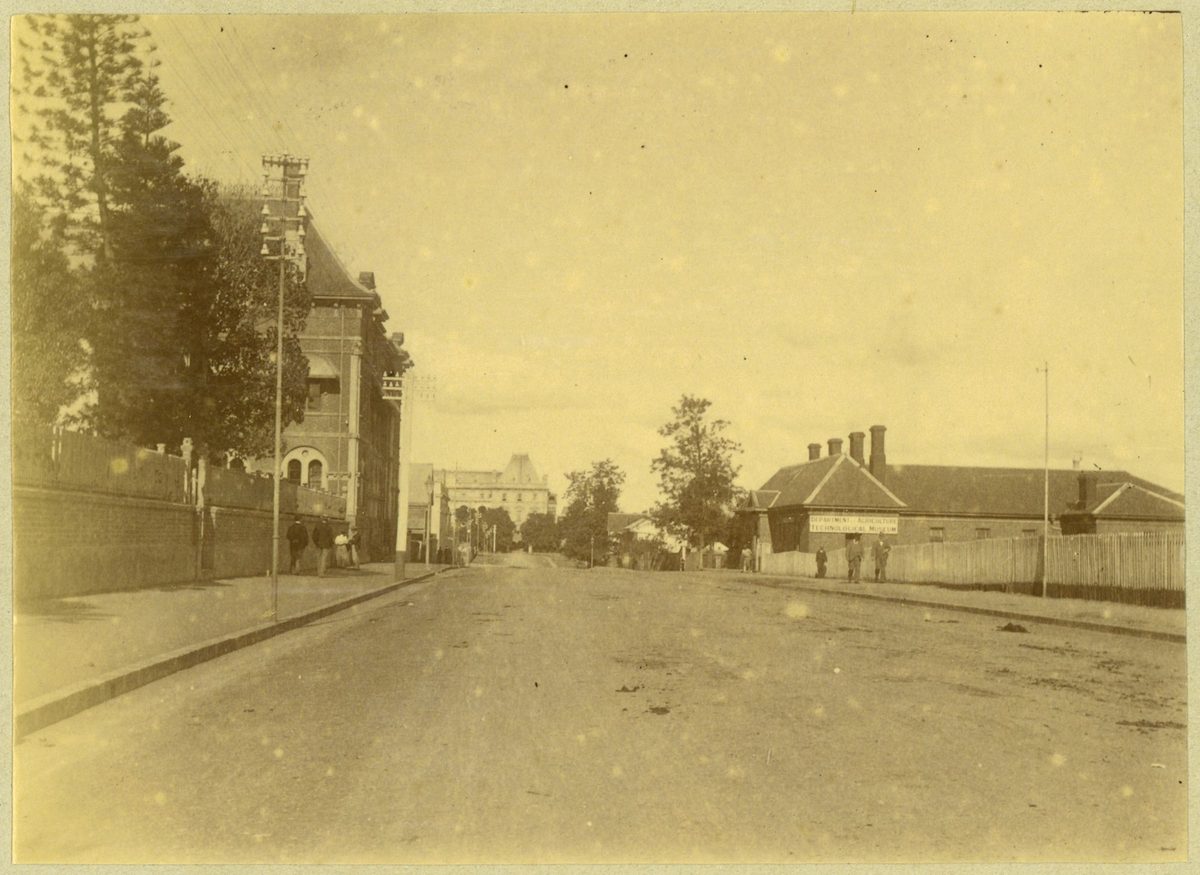 View of William Street, Brisbane, looking eastward, 1898, Brisbane City