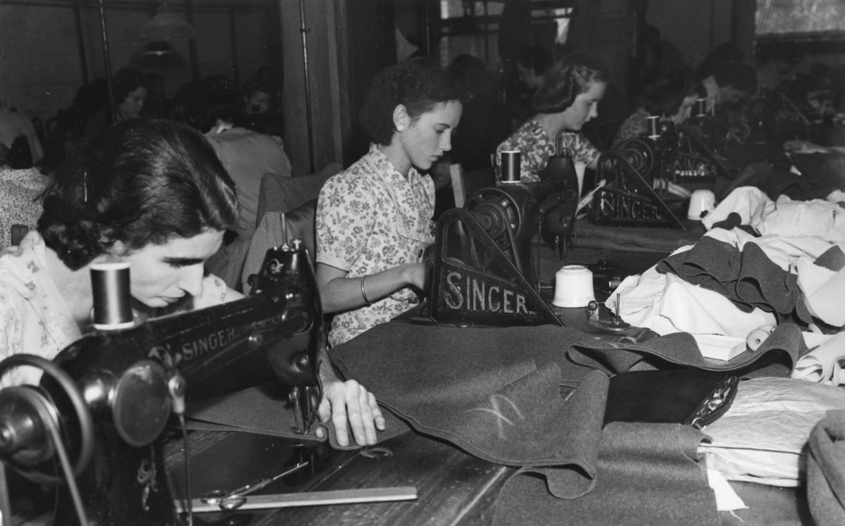 Women sewing military uniforms in Brisbane. (1940)