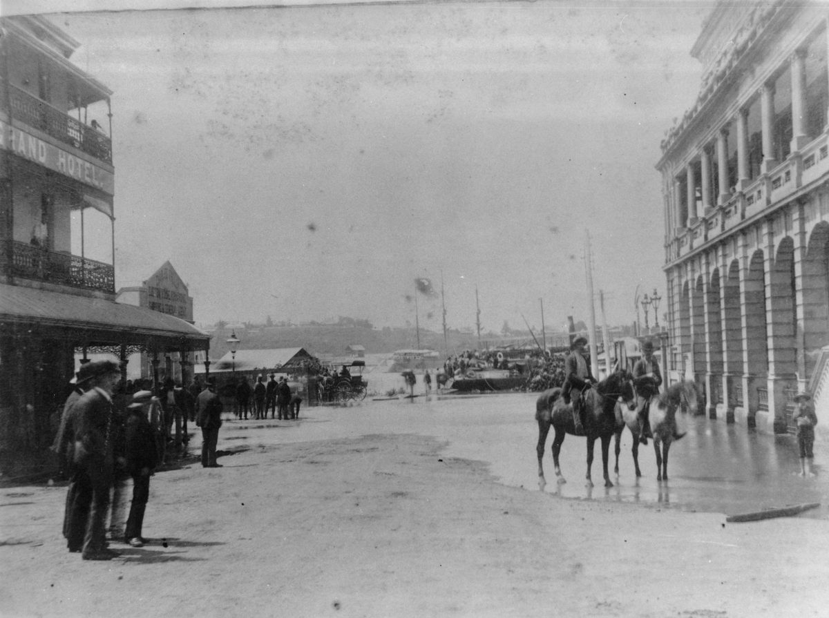 Aftermath of the 1890 flood in Brisbane, Brisbane City