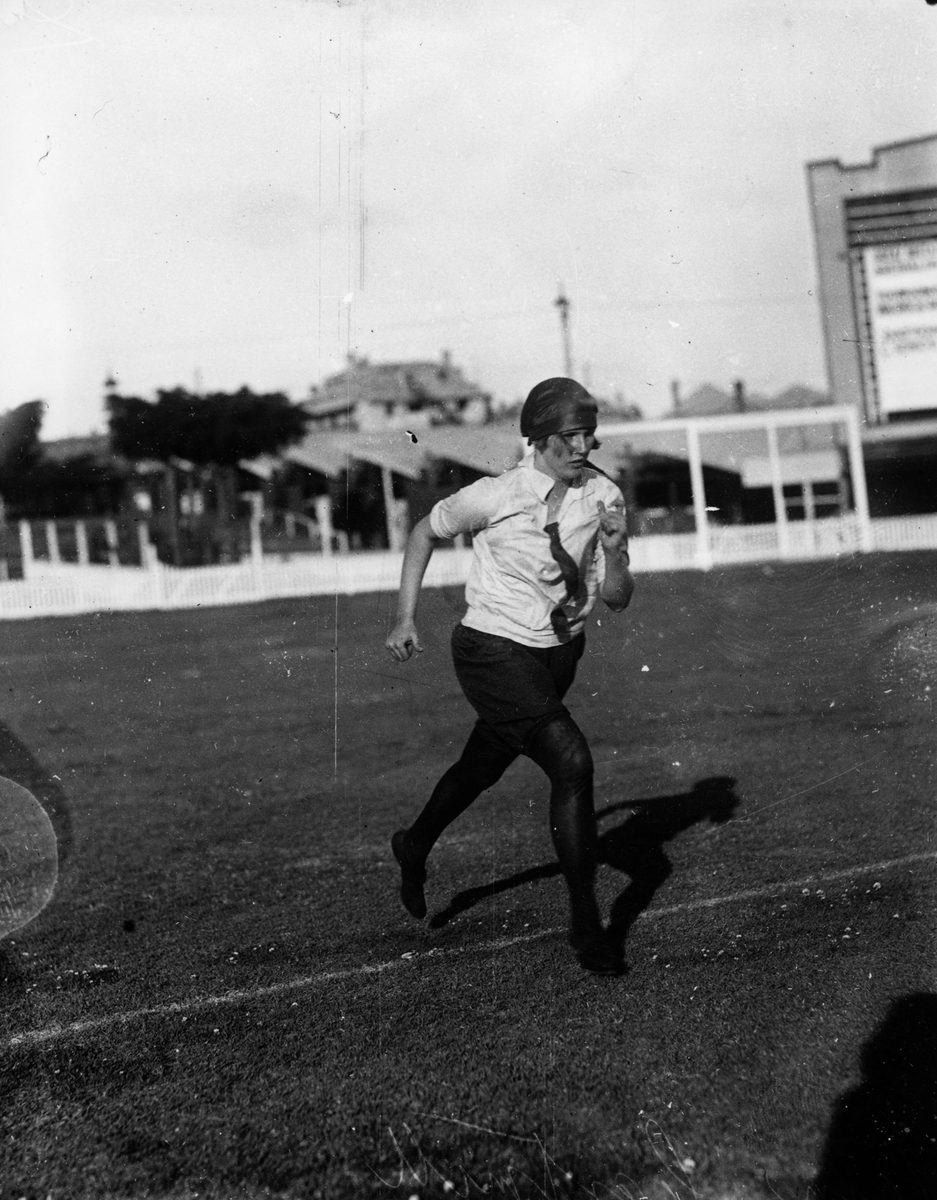 Runner at an athletics competition in Brisbane, 1930