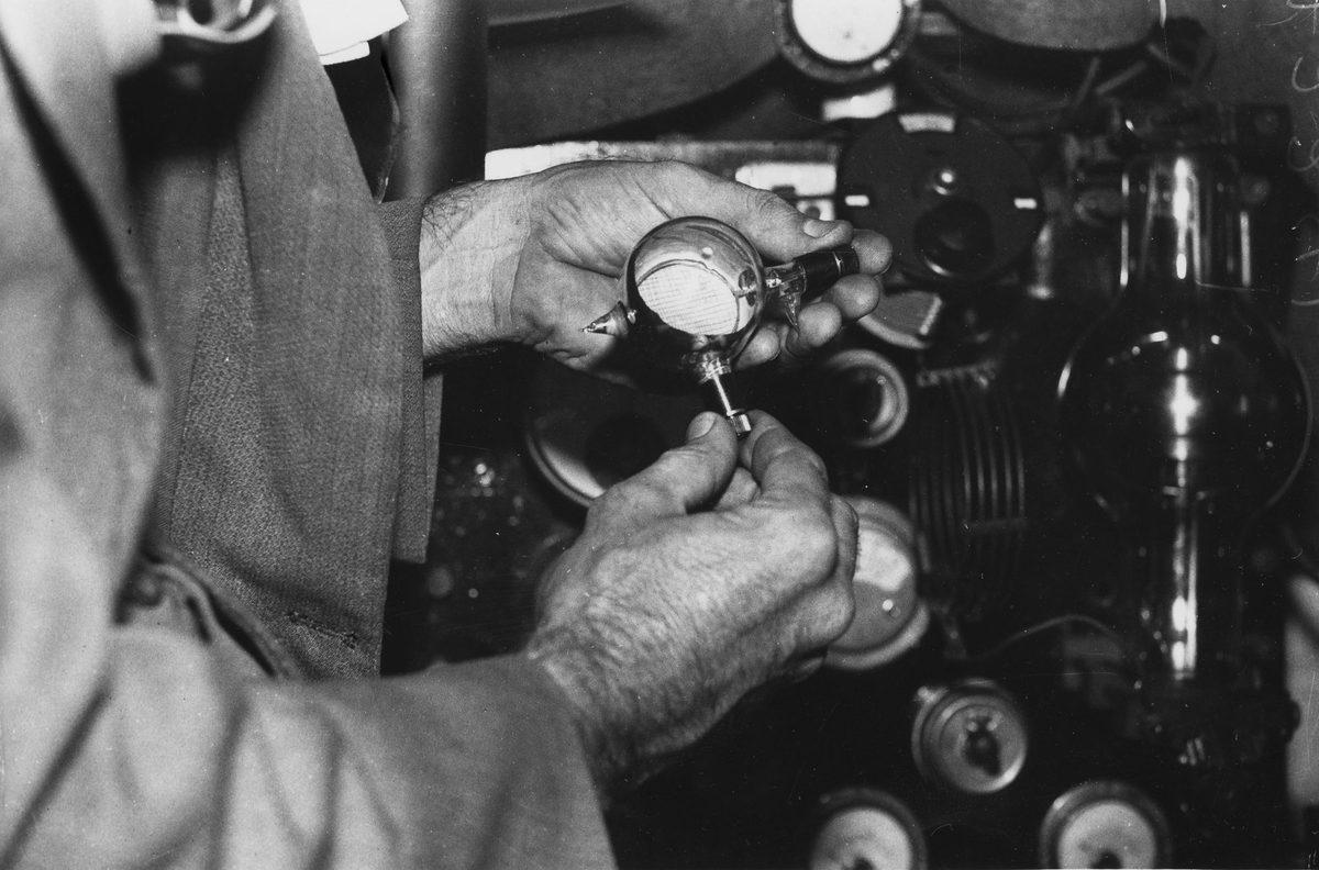 Experiments at Wickham Terrace Observatory, Spring Hill (1935)