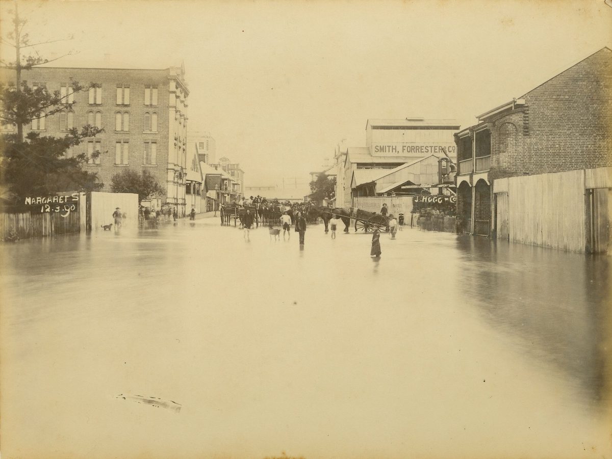 Floodwaters stop traffic in Margaret Street, Brisbane, 1890, Brisbane City