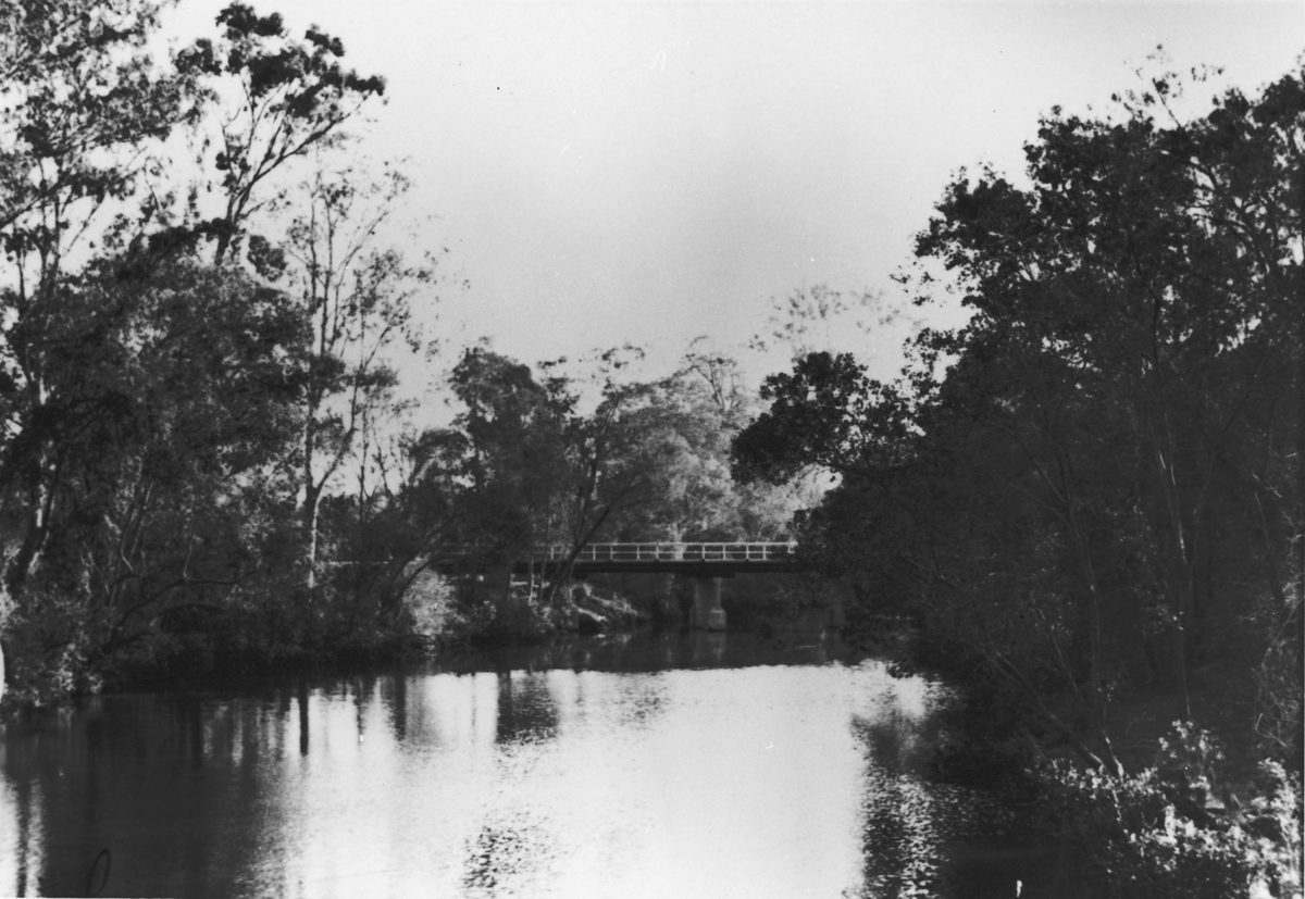 Bridge over Tingalpa Creek, Brisbane, 1936