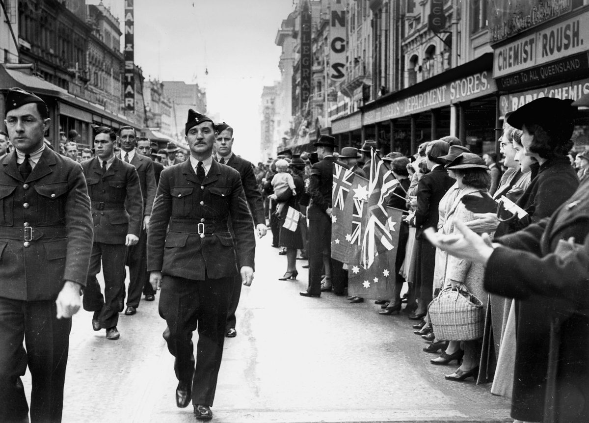 RAAF recruits marching through Queen Street, Brisbane, prior to departure for the south, 1940, Brisbane City