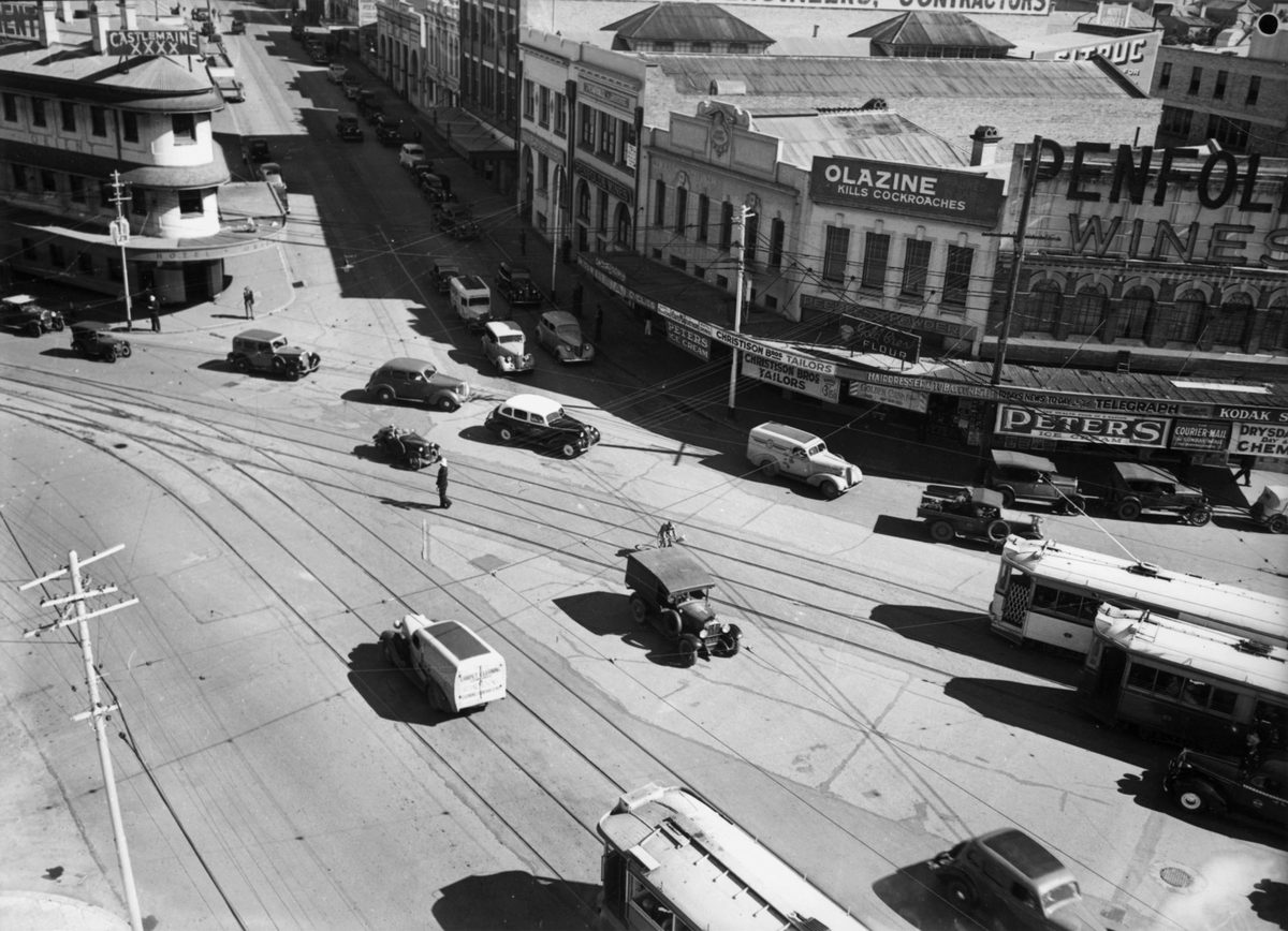 Aerial view of Ann Street at the northern end, Brisbane City (1939)