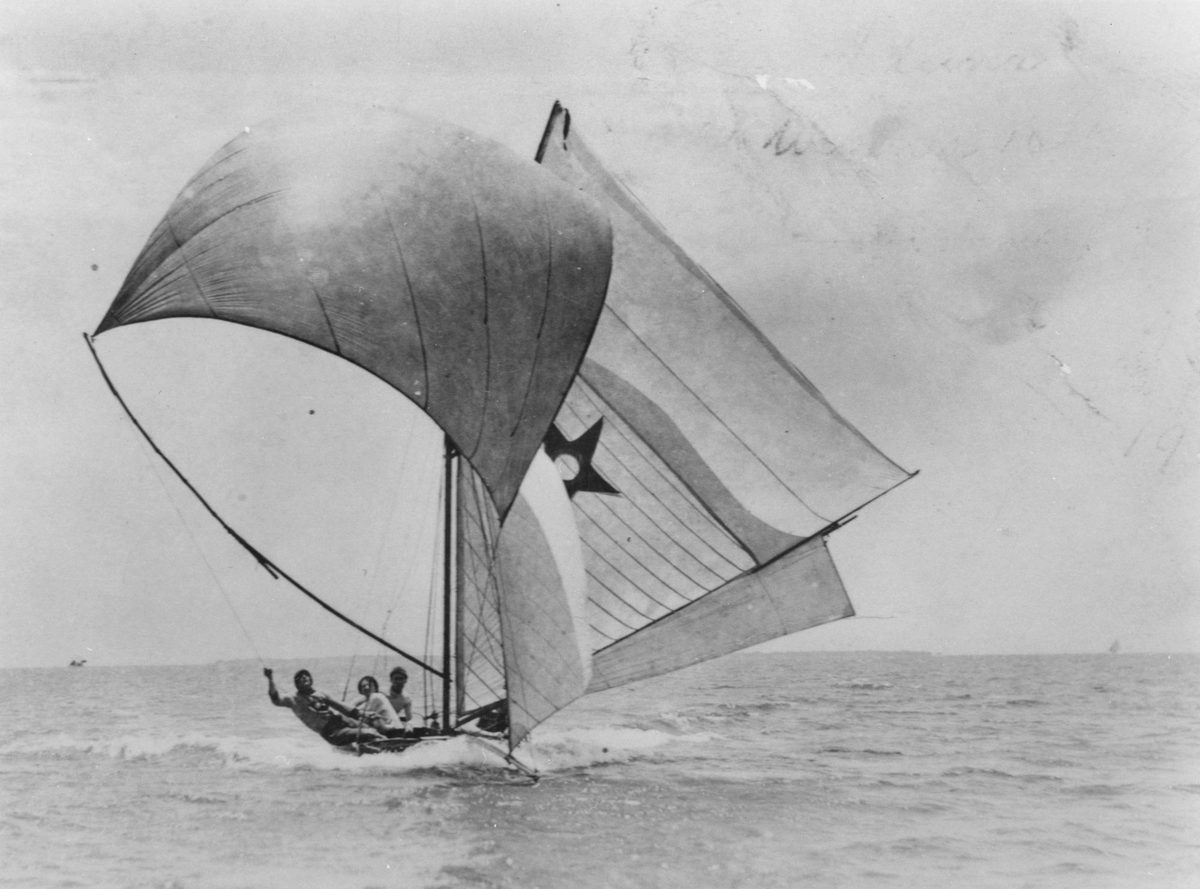 Iduna sailing on Moreton Bay, 1905