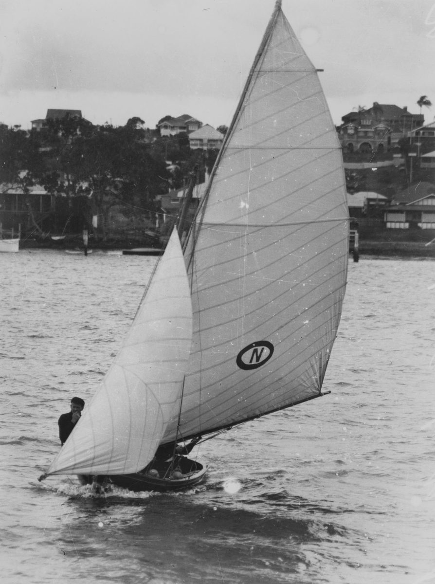 Sailing boat Nina on the Brisbane River, 1935