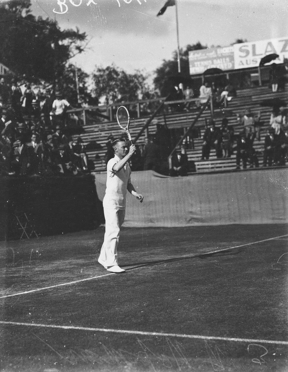 Harry Hopman in action on a tennis court, Brisbane, 1931