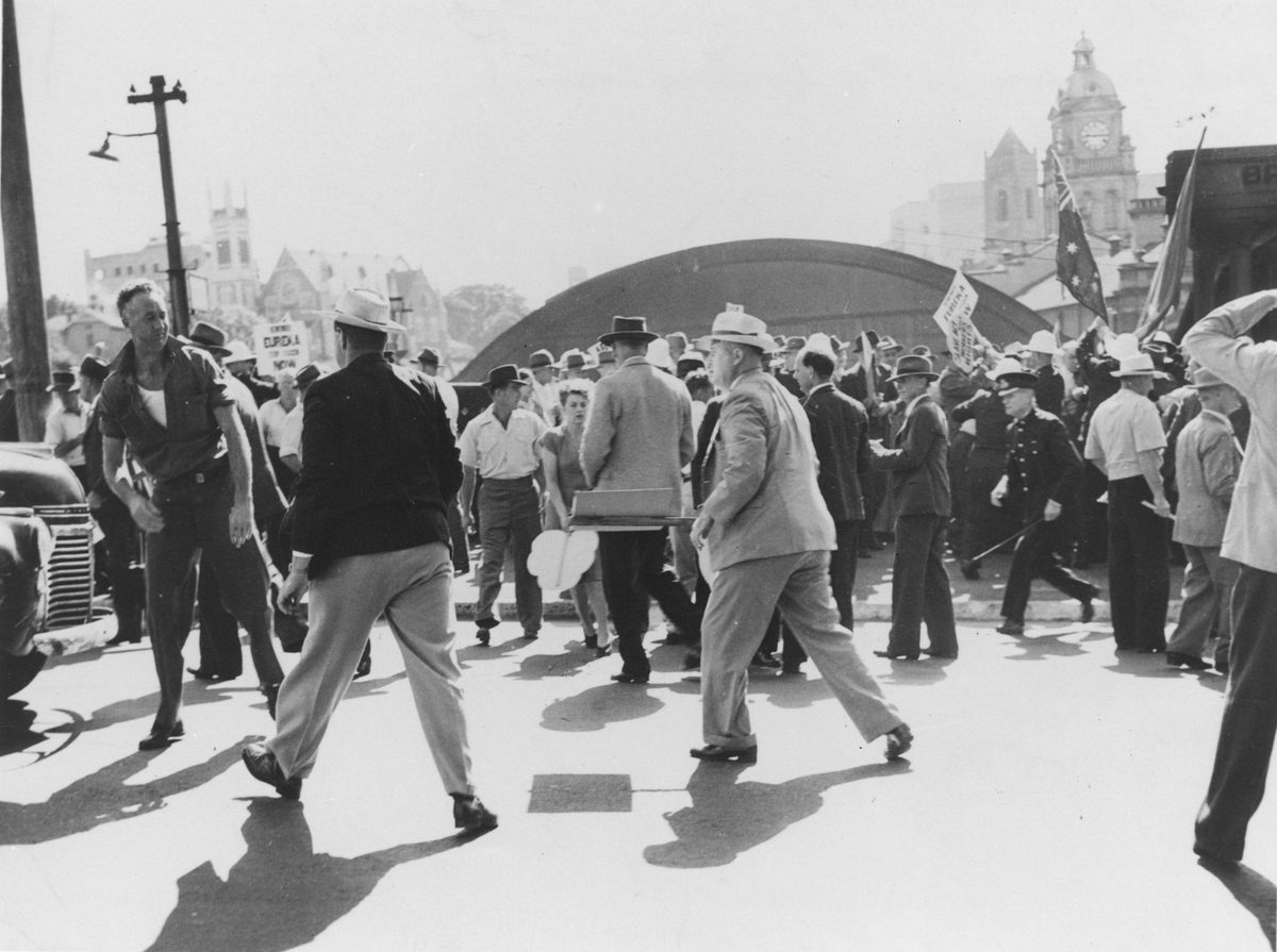 Railway Workers' strike, Brisbane, 1948, Brisbane City